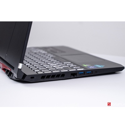 Laptop Gaming Acer Nitro 5 AN515-45-R9SC NH.QBRSV.001-6