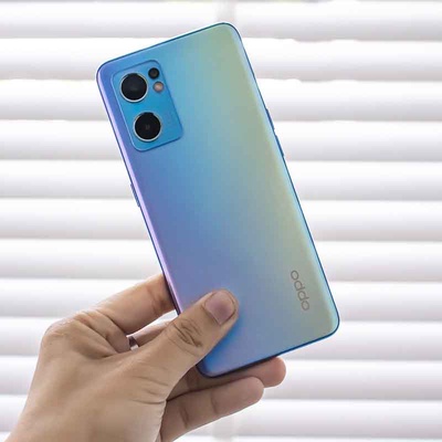 OPPO Reno7 (5G)-9