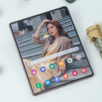 Samsung Galaxy Z Fold2 5G (Phiên bản mùa xuân)-6